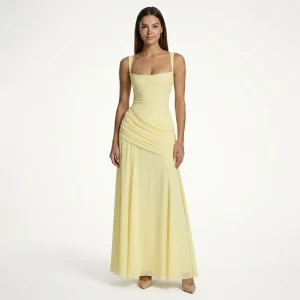 Vestido maxi elegante fruncido