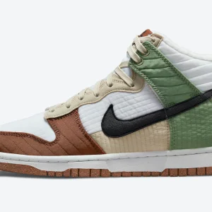 WMNS Nike Dunk High “Toasty”