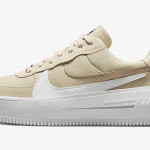 Nike WMNS Air Force 1 PLT.AF.ORM Fossil